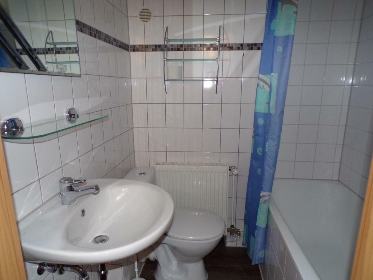 Ferienwohnung Am Greifswalder Bodden Вик Экстерьер фото